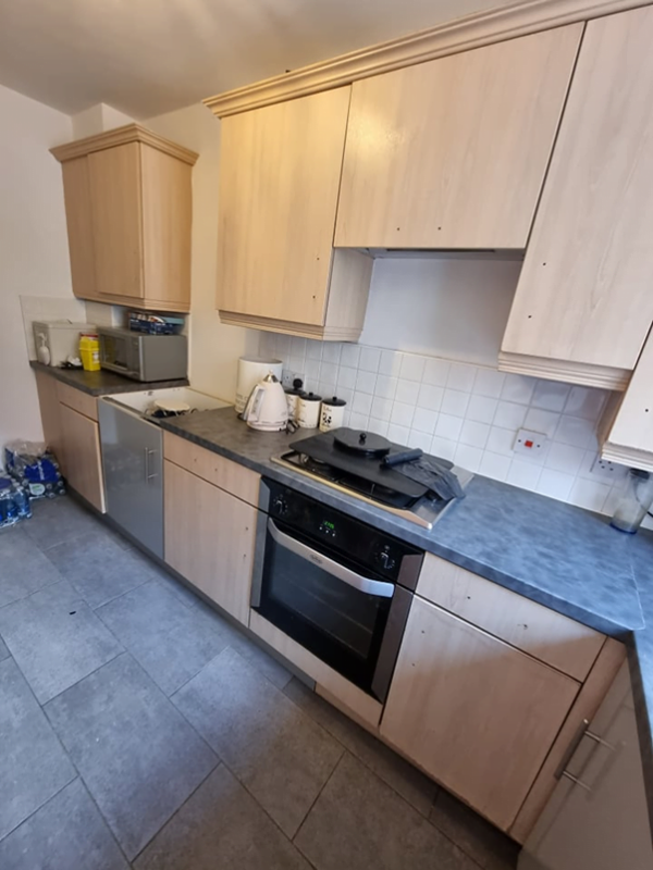 Fab Vinyl Kitchen Wrapping